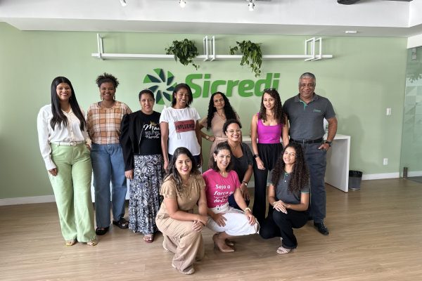 capacitando presente mulheres